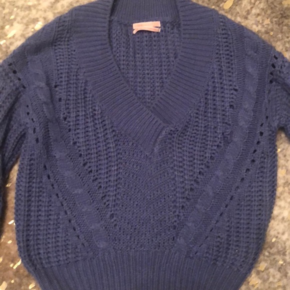 Sweater - Picture 2 of 2